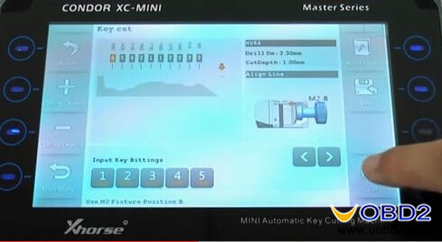 condor-xc-mini-key-cutting-machine-cut-hu64-key-4