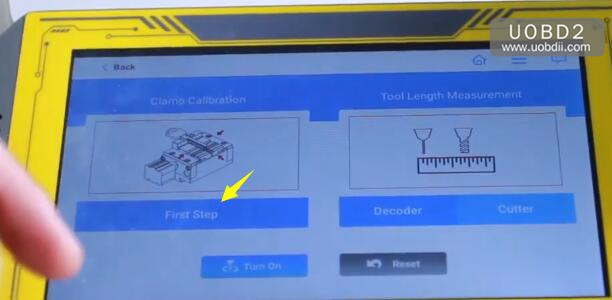 How to Calibrate SEC-E9 Dimple Key Clamp (4)