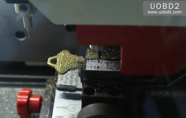 How to Use SEC-E9 Cutting New Schlage Household Key (19)
