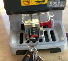 Xhorse Doliphin Duplicate Honda Key in 5 Minutes (2)