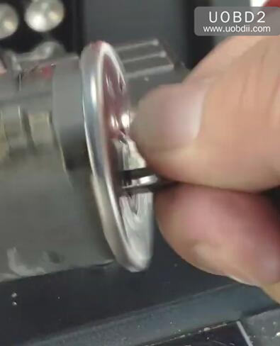 How to Use 2M2 Key Machine Cut Peugeot NE73 Key (15)